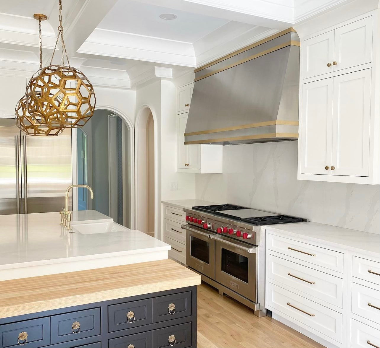 Angled Range Hood - with trim - Silver / Gold