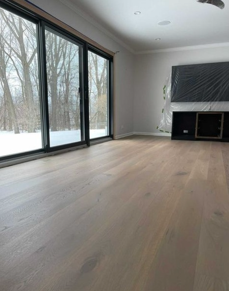 Atlanta White Oak Flooring - 10ft length x 8 inch wide x 3/4 thickness