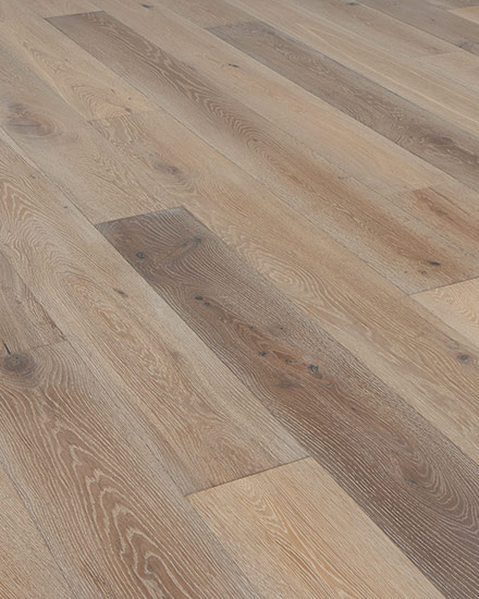 BIG APPLE - White Oak - Engineered Flooring - 7.48 in. wide plank