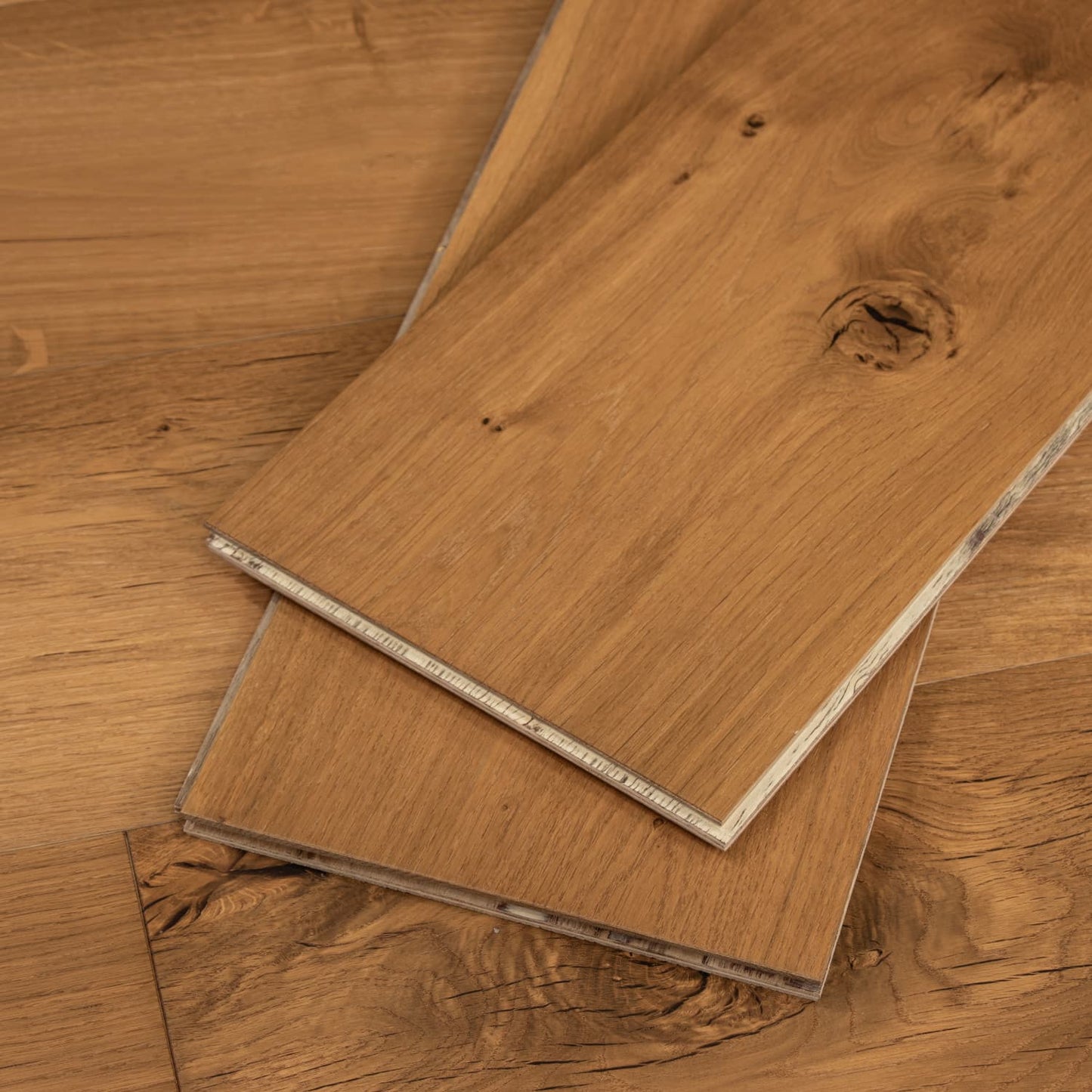 Sunlit Vine - European Oak - Engineered Flooring - 9.5 in.