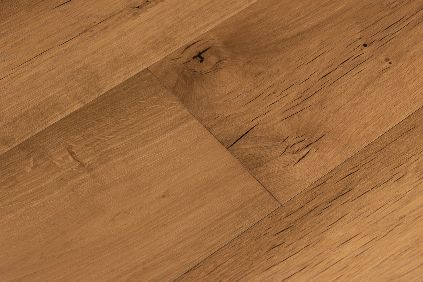 Sunlit Vine - European Oak - Engineered Flooring - 9.5 in.