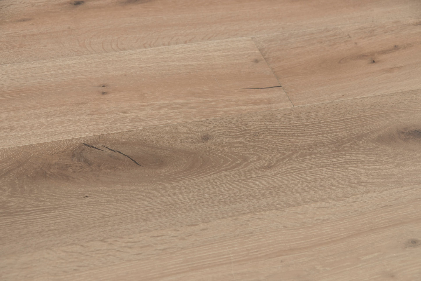 Carmel Valley - European Oak - Engineered Flooring - 9.5 in.