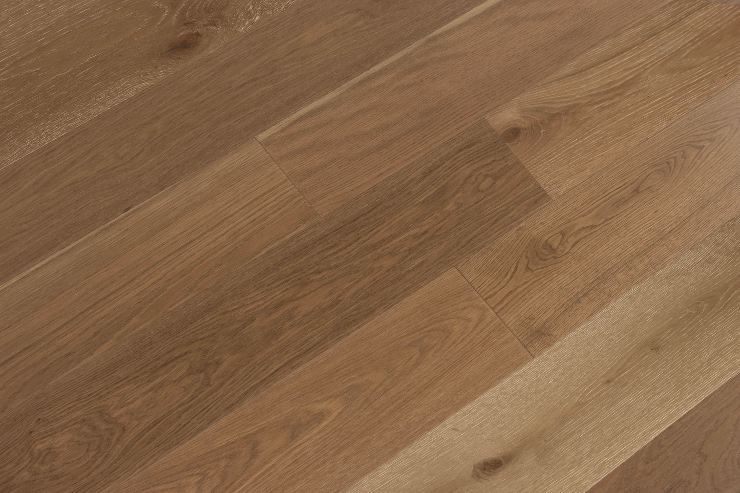 Cava Cove - European White Oak - Engineered Flooring - 7.5 in.