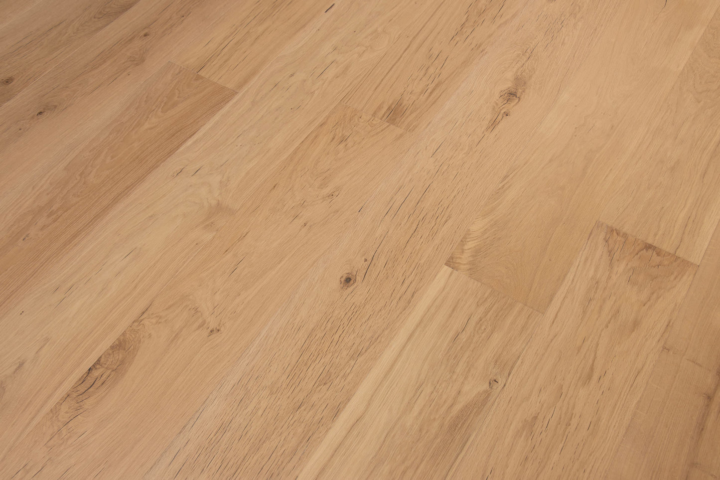 Coastal Blanc - European Oak - Engineered Flooring - 9.5 in.