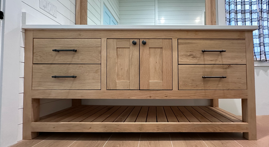 Tocador Coastal Farmhouse - 66 pulgadas - Roble francés