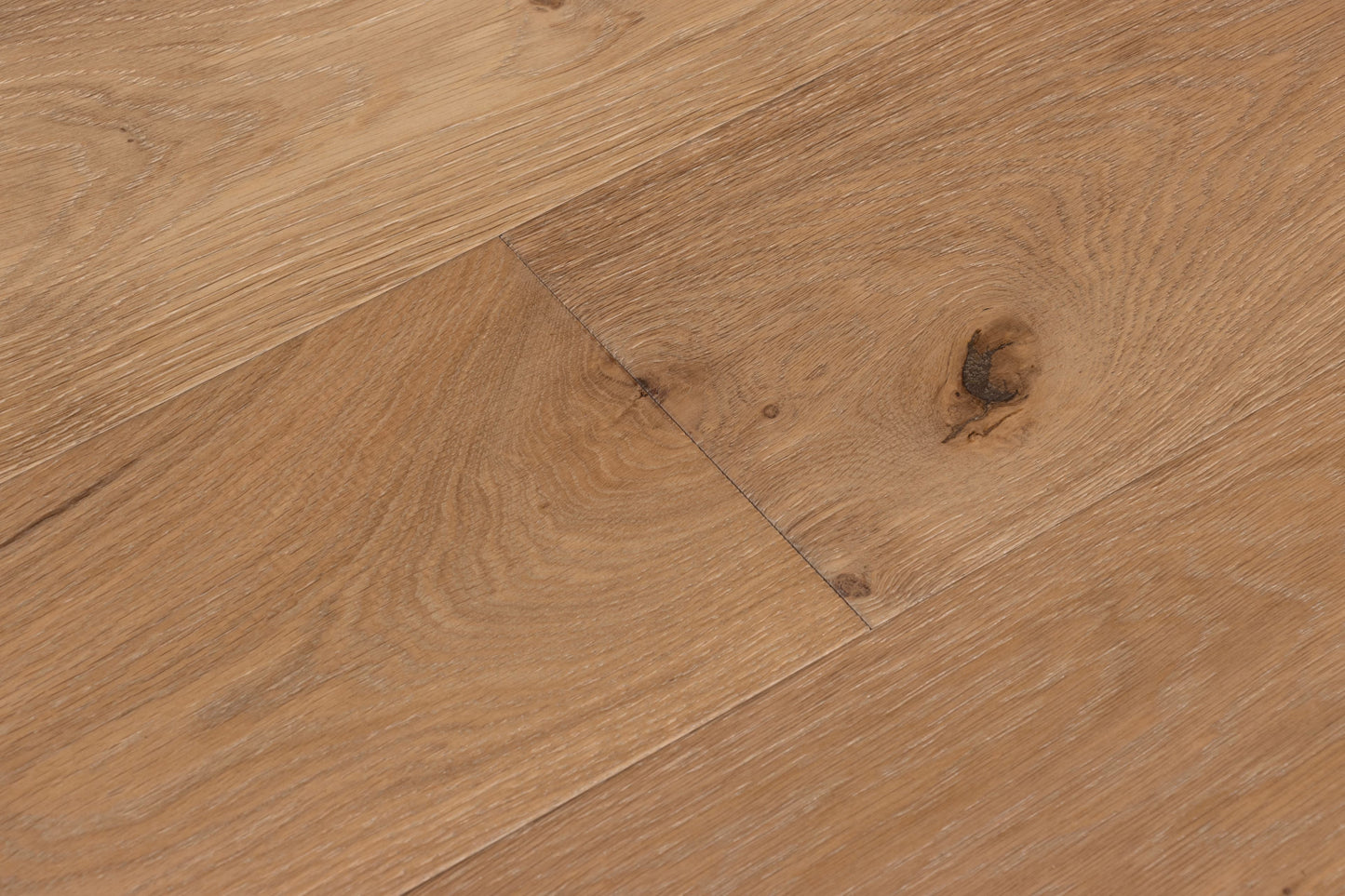 Harbor Harvest - European White Oak - Engineered Flooring - 7.5 in.