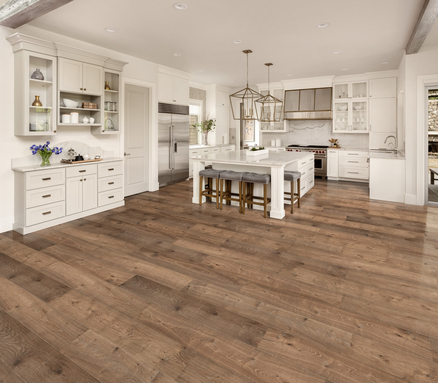 Knotty Barrel - European Oak - Engineered Flooring - 9.5 in.