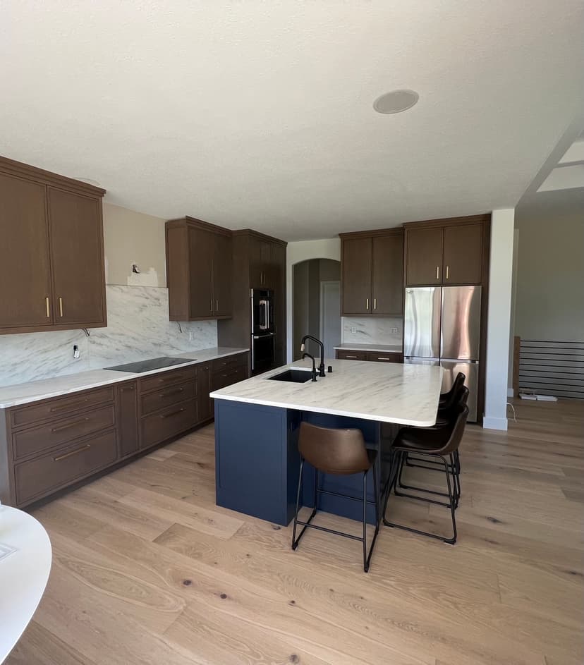 Lost Coast - European Oak - Engineered Flooring - 9.5 in.