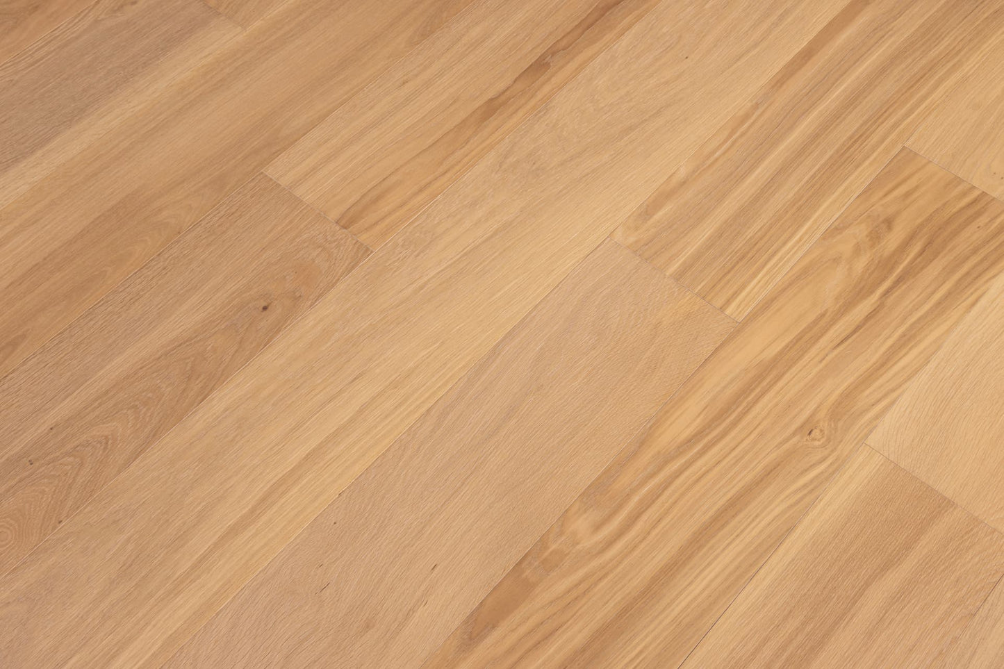 New Vine - European White Oak - Select Grade - Engineered Flooring - 7.8 in.