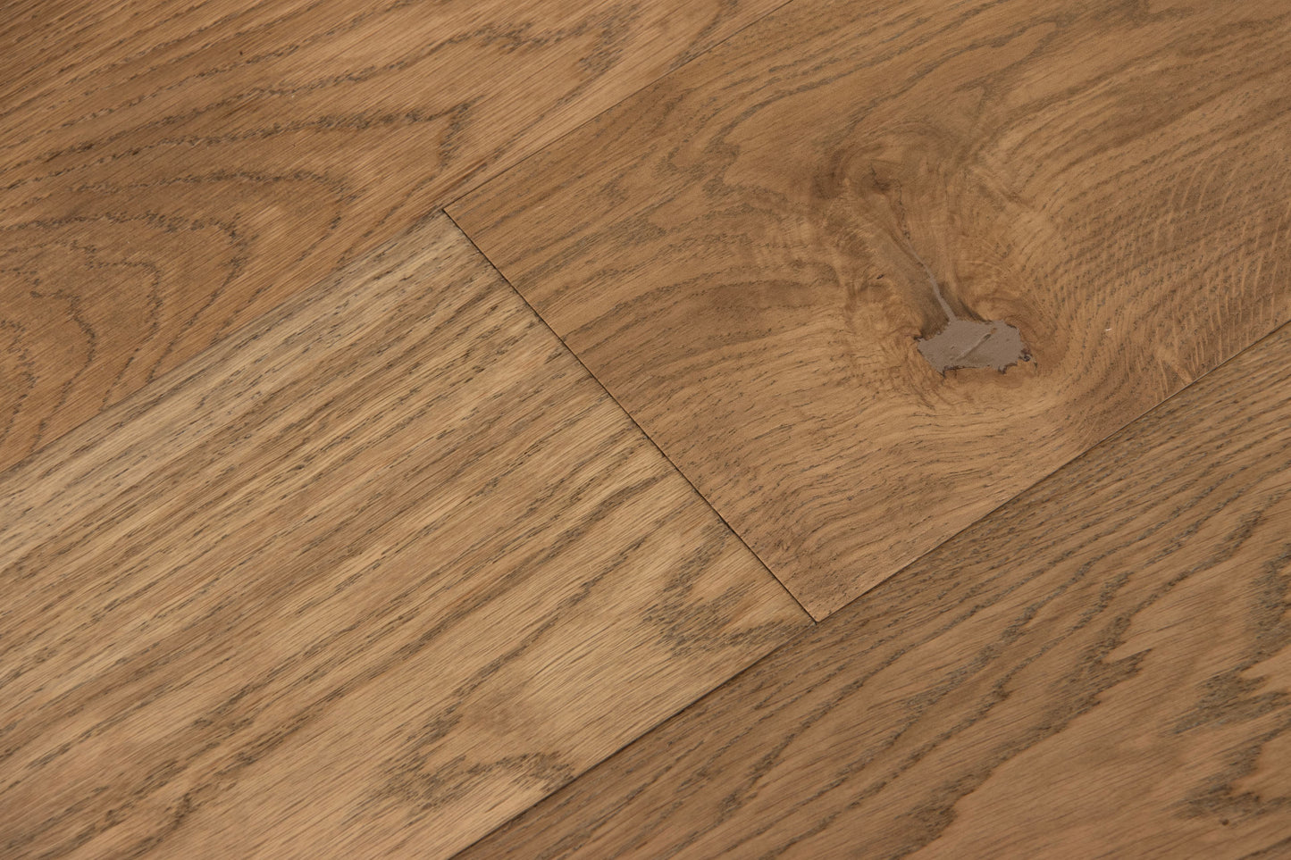 Pacific Crush - European White Oak - Engineered Flooring - 7.5 in.
