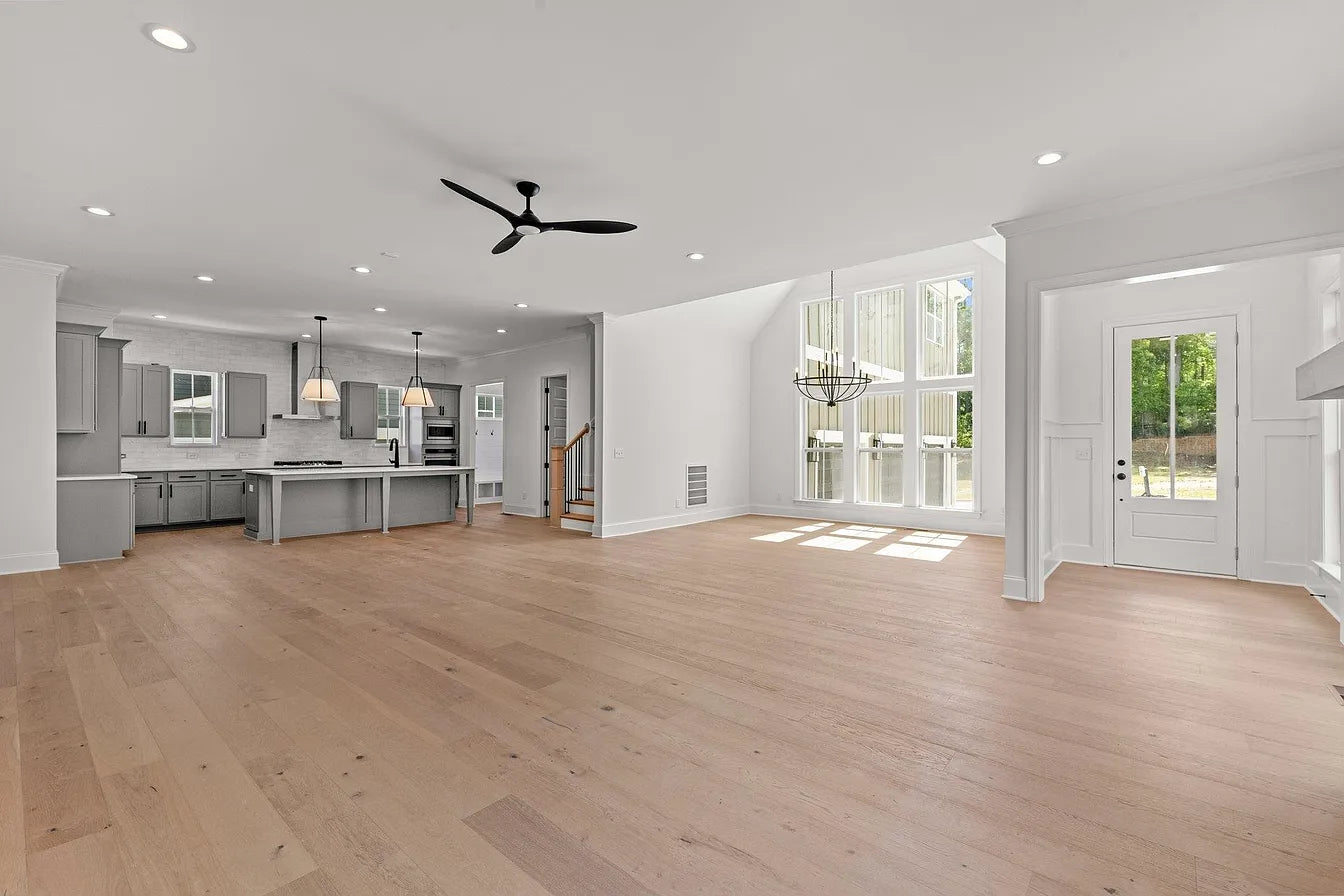 ACCLAIM - European Oak - Engineered Flooring - 7.48 in. wide plank