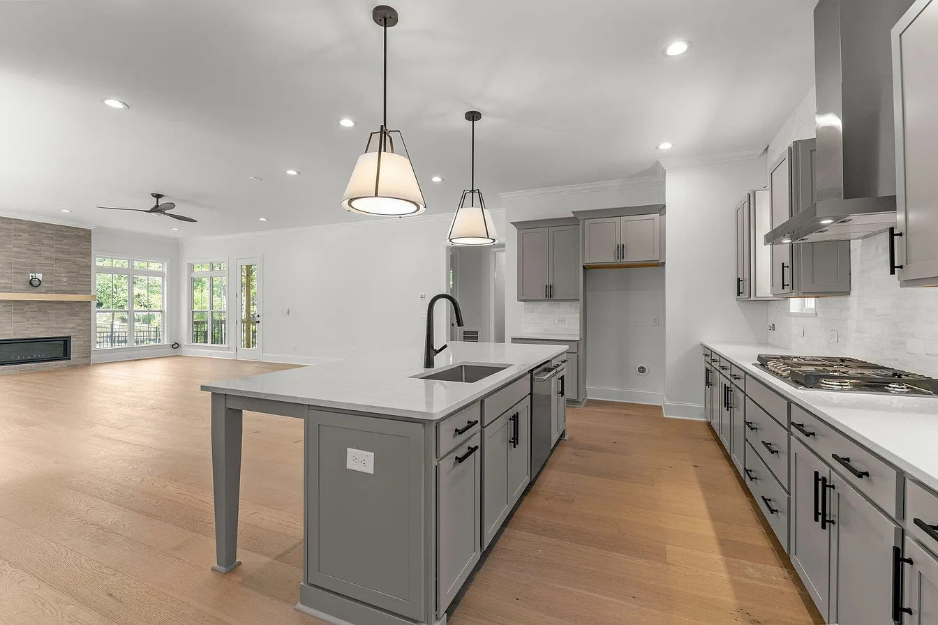 ACCLAIM - European Oak - Engineered Flooring - 7.48 in. wide plank