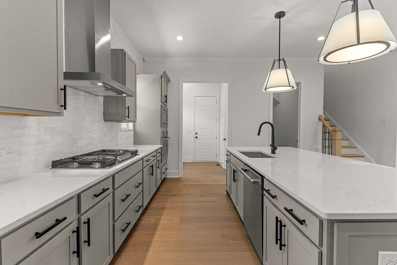 ACCLAIM - European Oak - Engineered Flooring - 7.48 in. wide plank