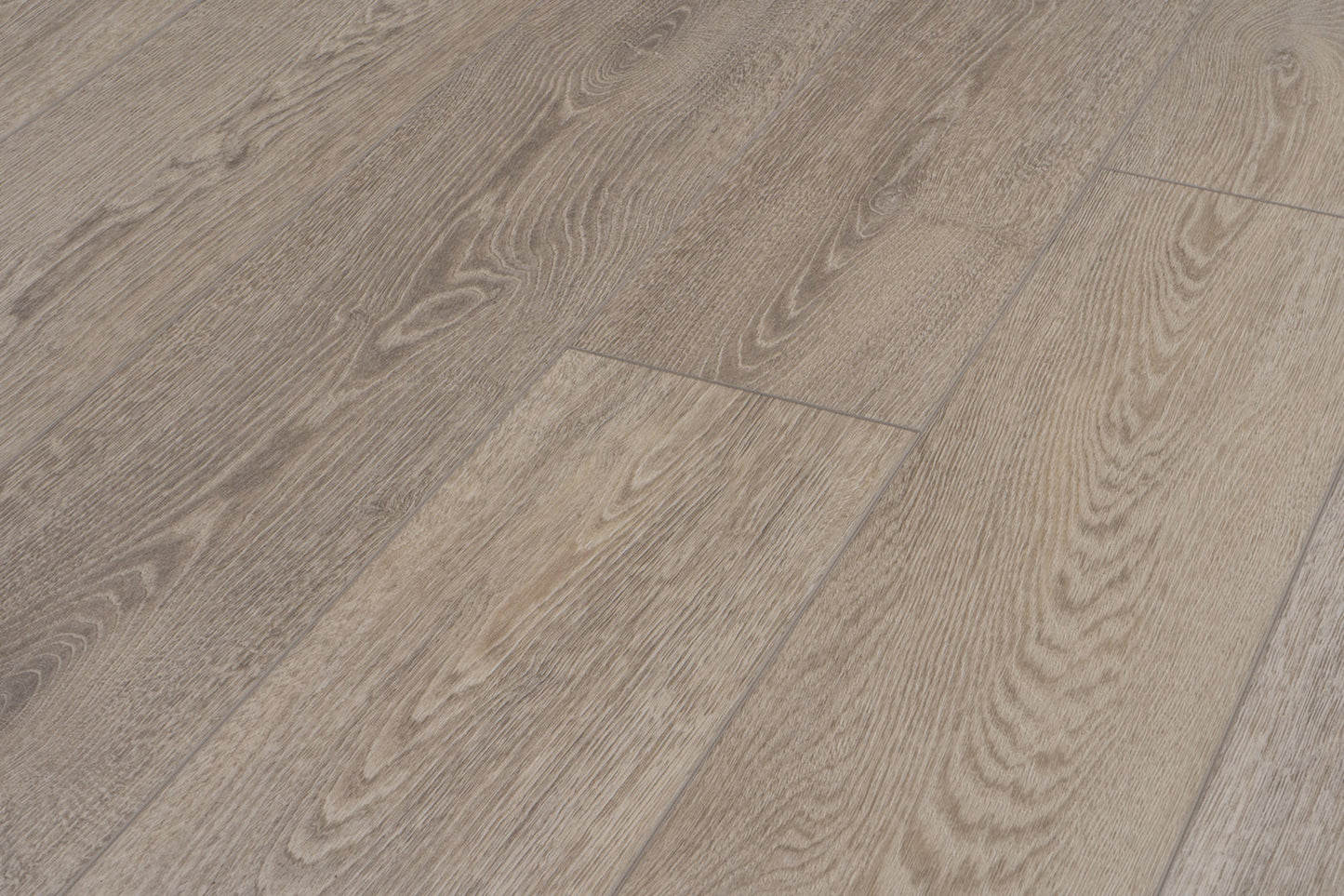 BRUSHED PEARL - LVP Flooring - 7.2 in. width