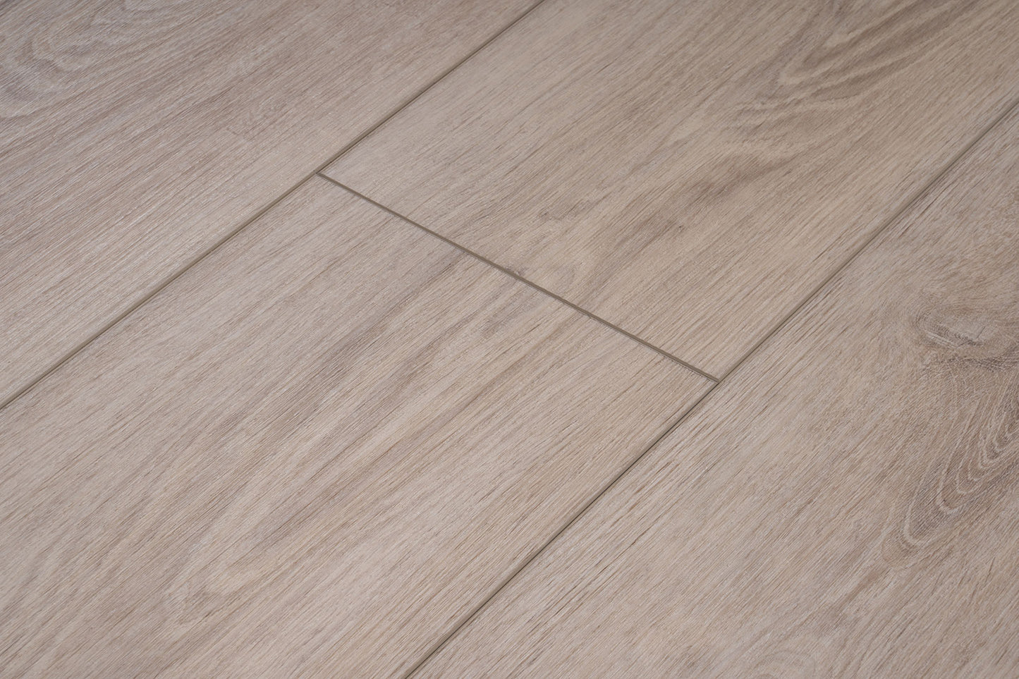 SANDY CLIFF - LVP Flooring - 7.2 in. width