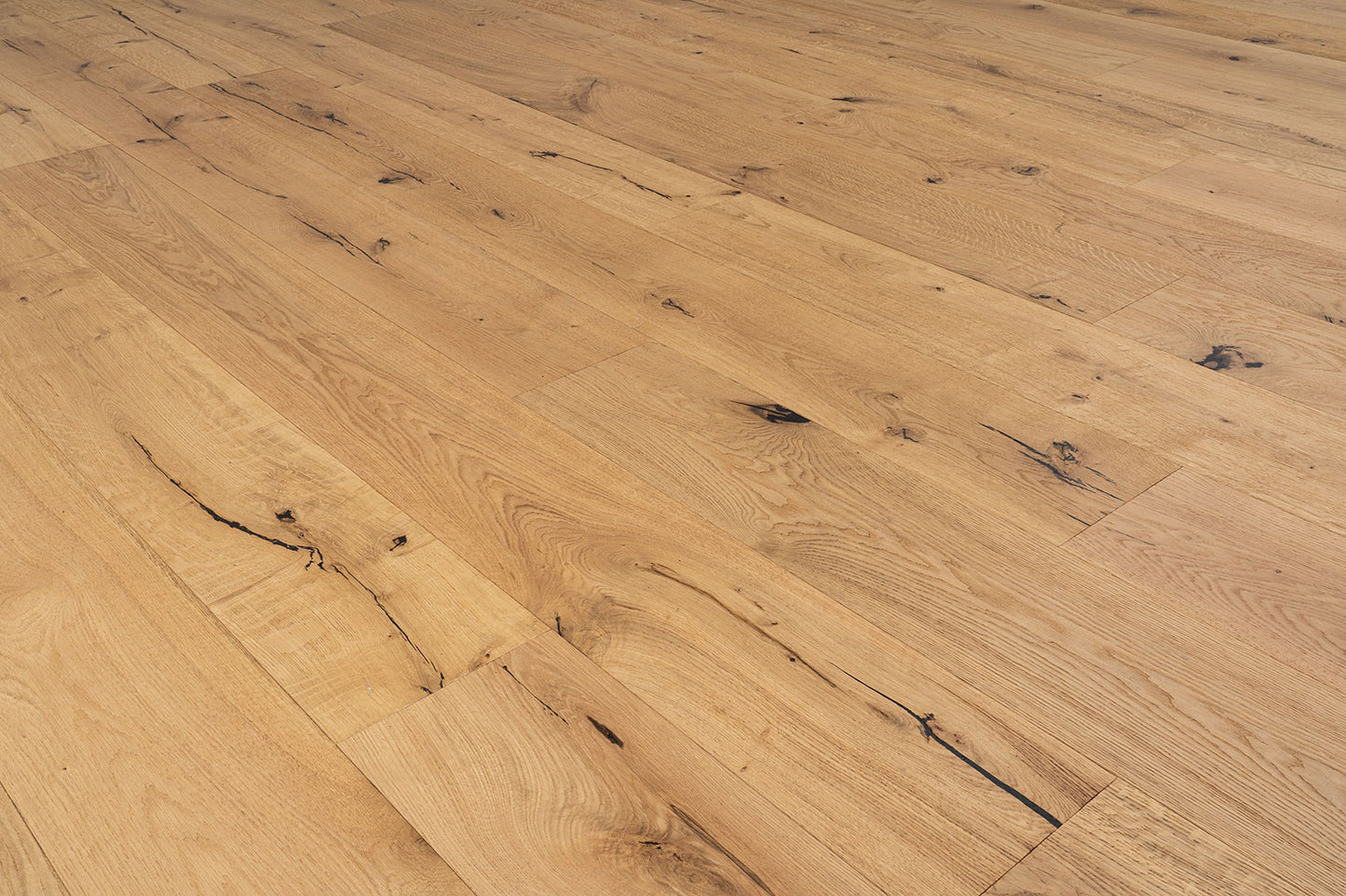 Regina - Rustic European Oak - Engineered Flooring - 9.45 in. wide plank