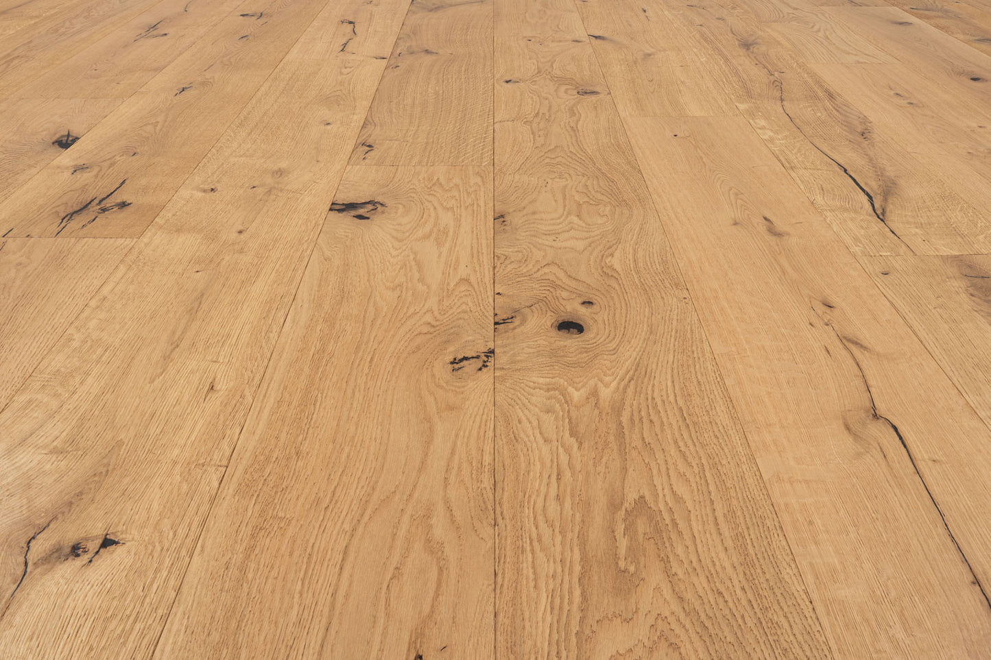 Regina - Rustic European Oak - Engineered Flooring - 9.45 in. wide plank