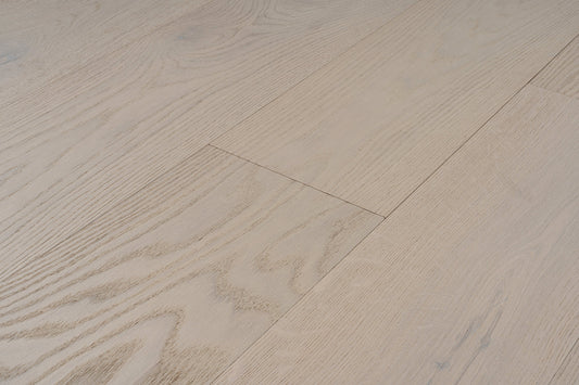 Bella - French Oak - Engineered Flooring - 7.48 in. wide plank