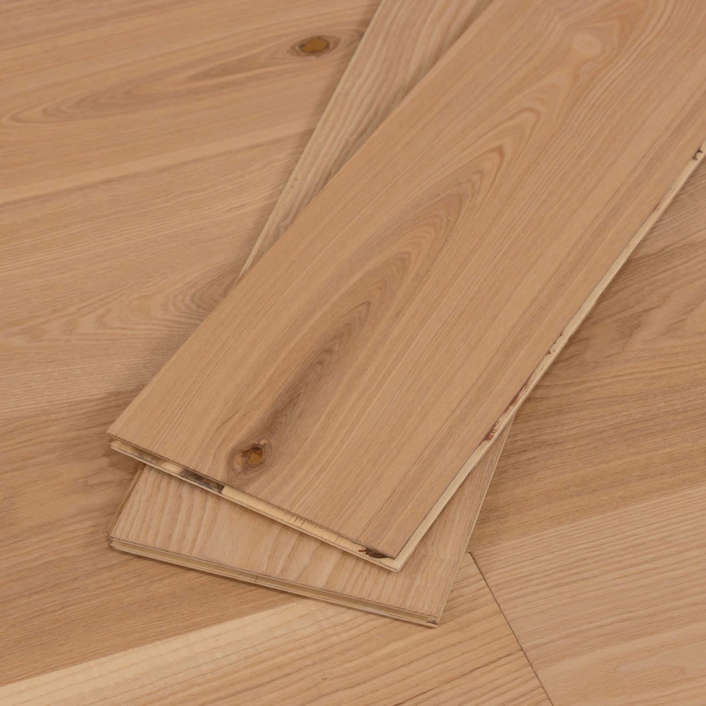 Refined Ash - Engineered Flooring - 7.5 in.