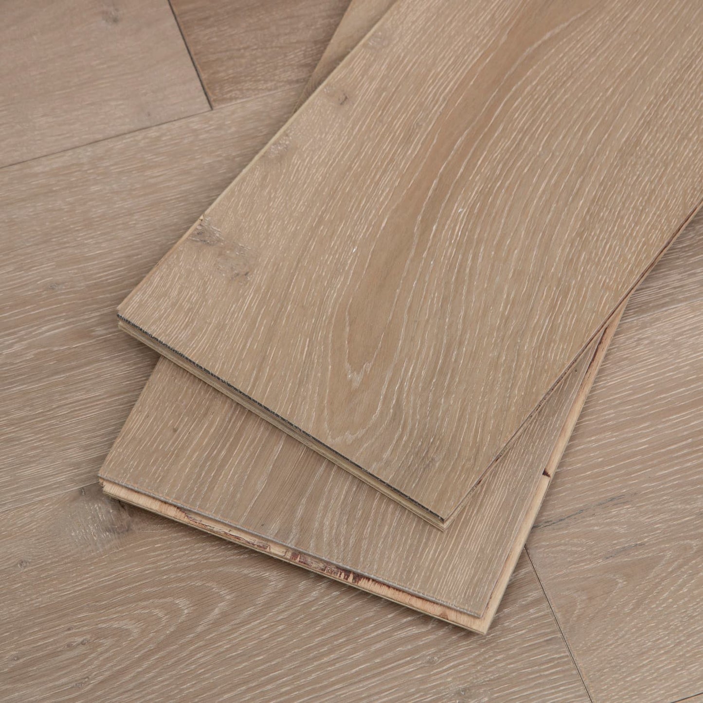 Sauvignon - European Oak - Engineered Flooring - 9.5 in.