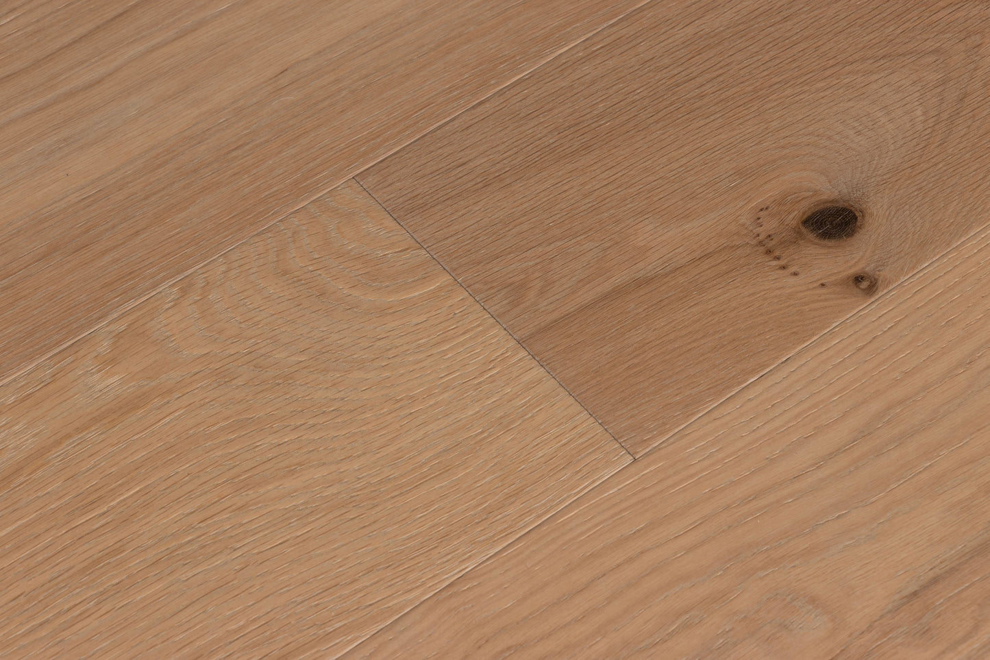 Seacliff Sec - European White Oak - Engineered Flooring - 7.5 in.