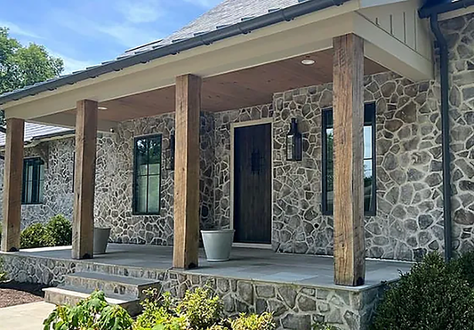 Columnas de madera maciza