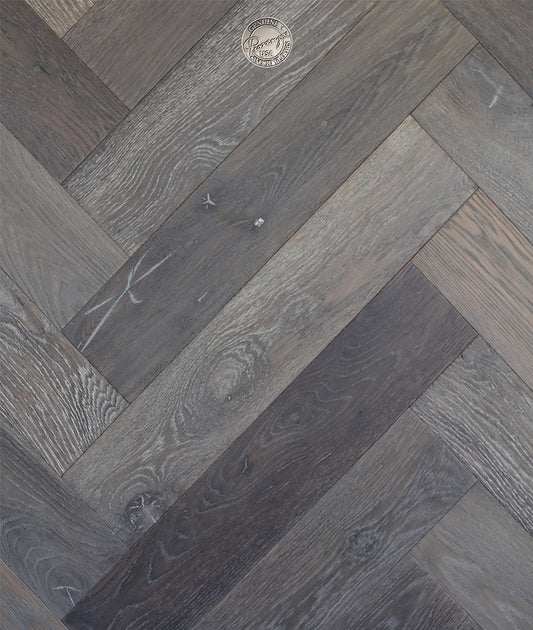 4" x 24" Herringbone - Rustic White Oak - Distressed Engineered Hardwood - HR183003