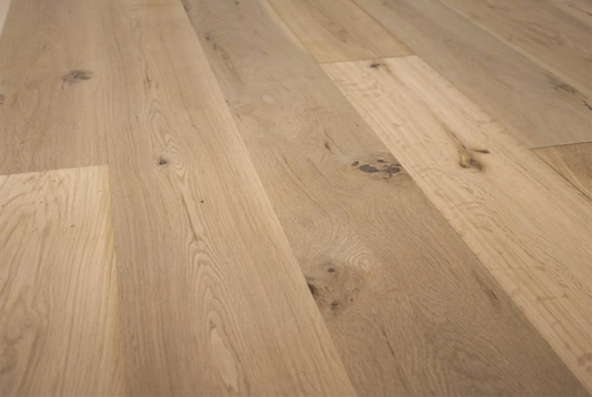 5" x 3/4 Solid White Oak - Character - Live Sawn - Unfinished