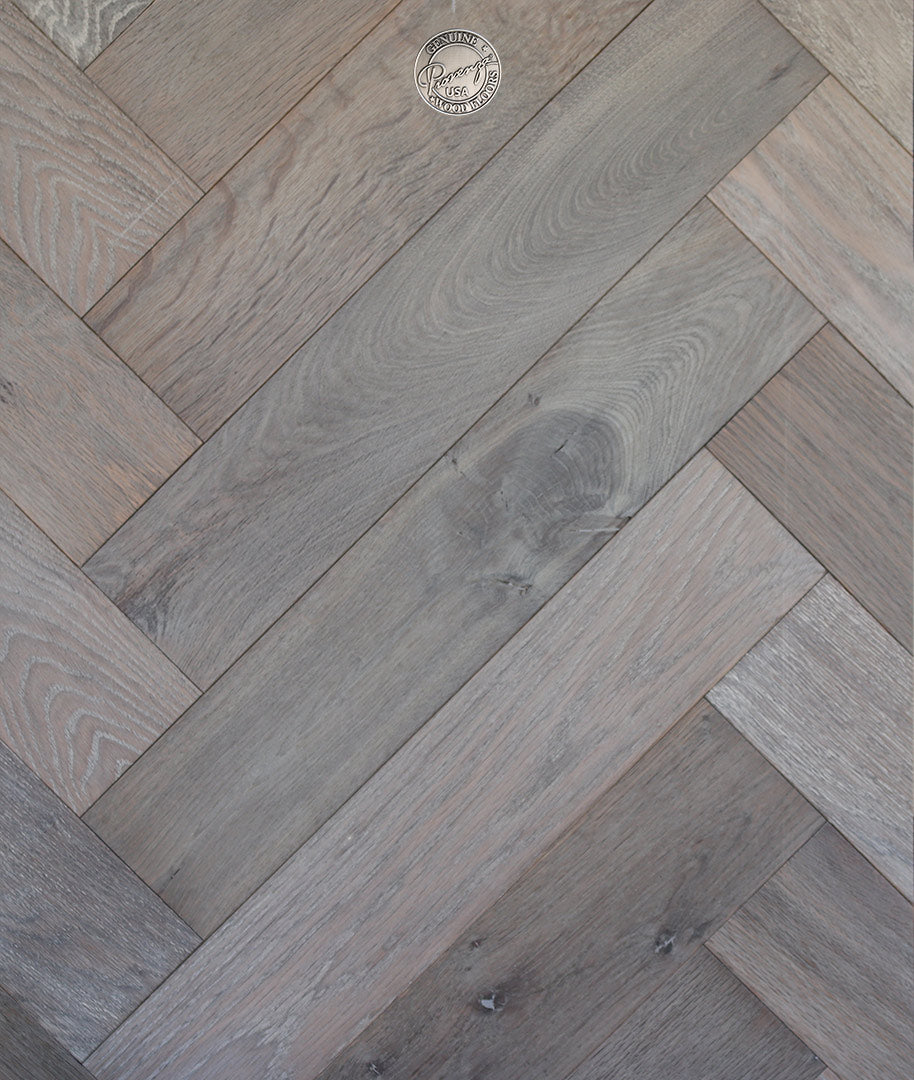 4" x 24" Herringbone - Rustic White Oak - Reclaimed Beige Engineered Hardwood - HR181106