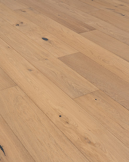 ACCLAIM - European Oak - Engineered Flooring - 7.48 in. wide plank