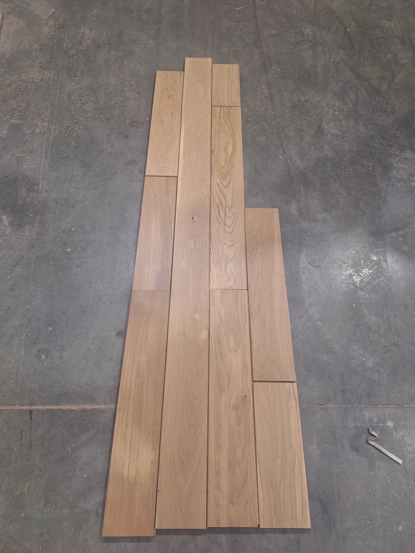7.5 inch Imported French Oak Flooring - Engineered Antique White