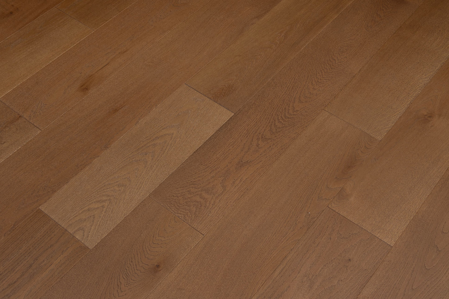 CALI - Barnyard Brut - European White Oak - Select Grade - Engineered Flooring - 7.8 in. wide plank