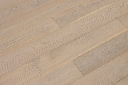 Beach Town Blanc - European White Oak - Engineered Flooring - 7.5 in.