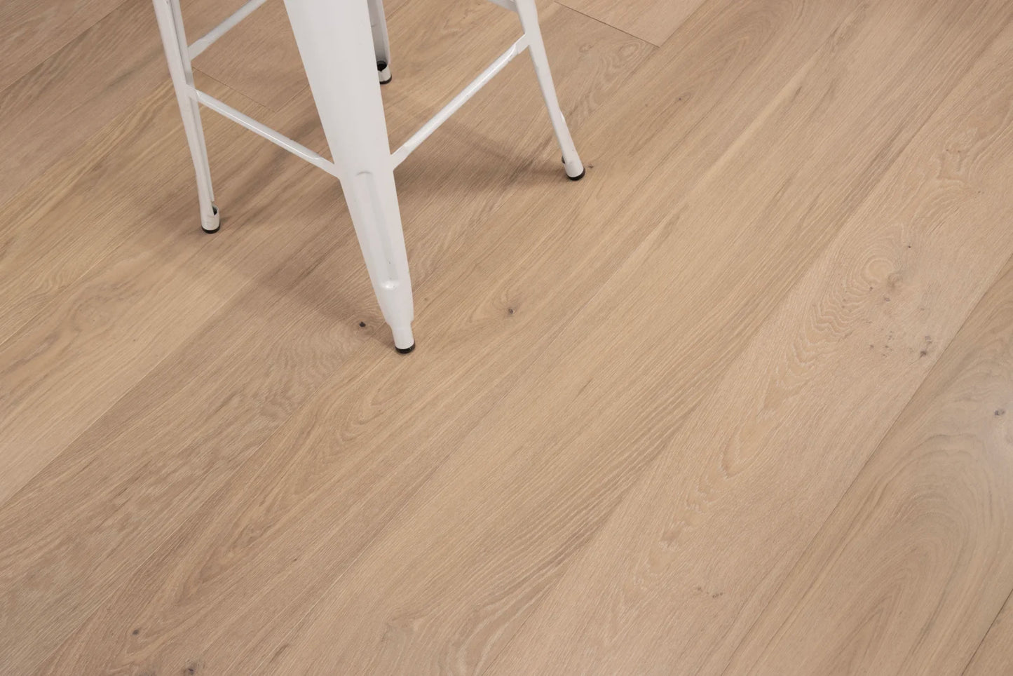 Chilled Wine — CALI engineered European white oak