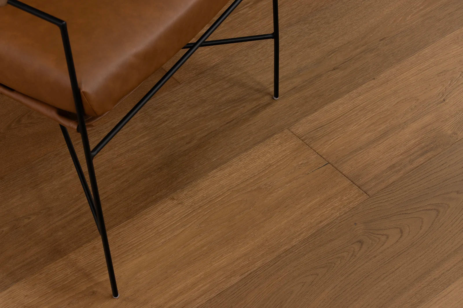 Knotmeg — CALI engineered European white oak