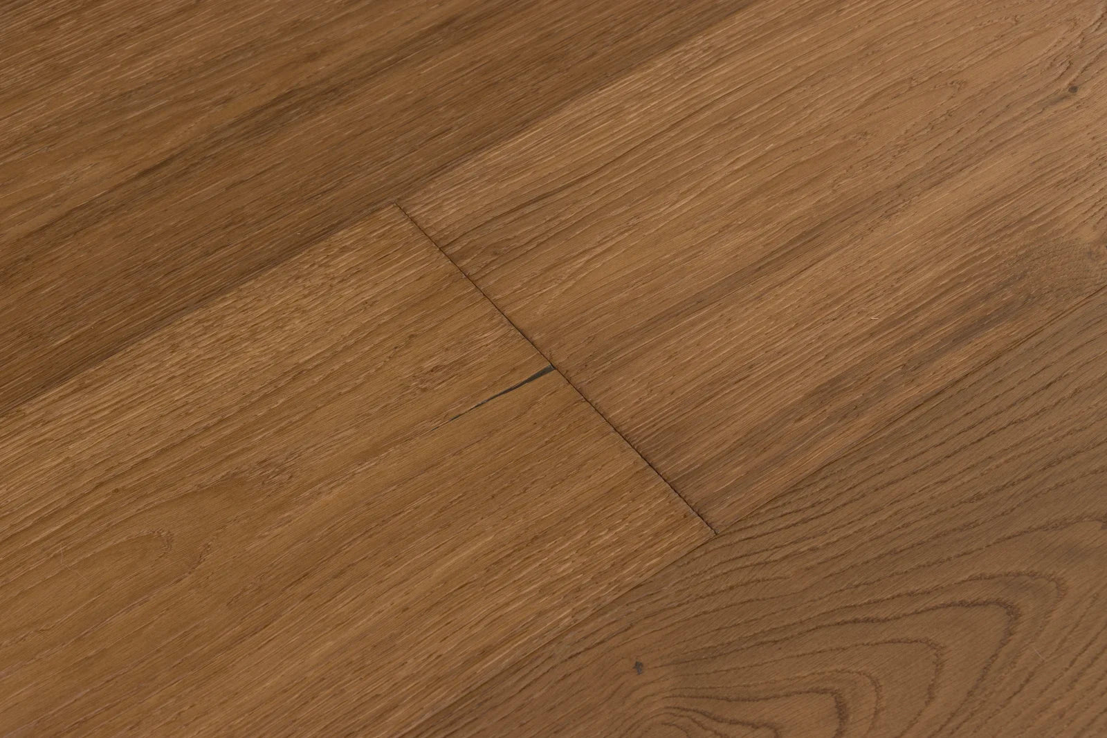 Knotmeg — CALI engineered European white oak