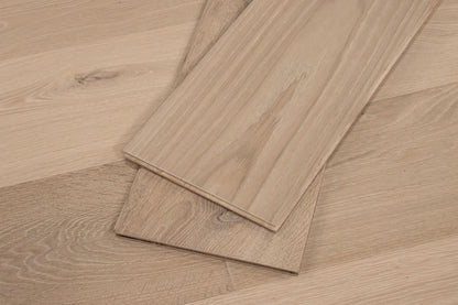 Petite Pearl — CALI engineered European white oak