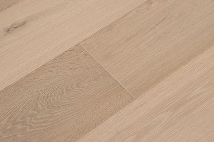 Petite Pearl — CALI engineered European white oak