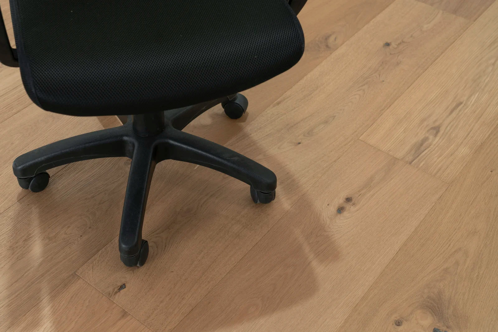 Strawvignon Blanc — CALI engineered European white oak