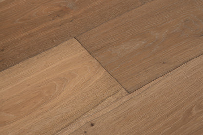 CALI - Knotty Barrel - European Oak - Engineered Flooring - 9.5 in. wide plank