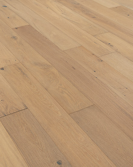 LIBERATION - European Oak - Engineered Flooring - 7.48 in. wide plank