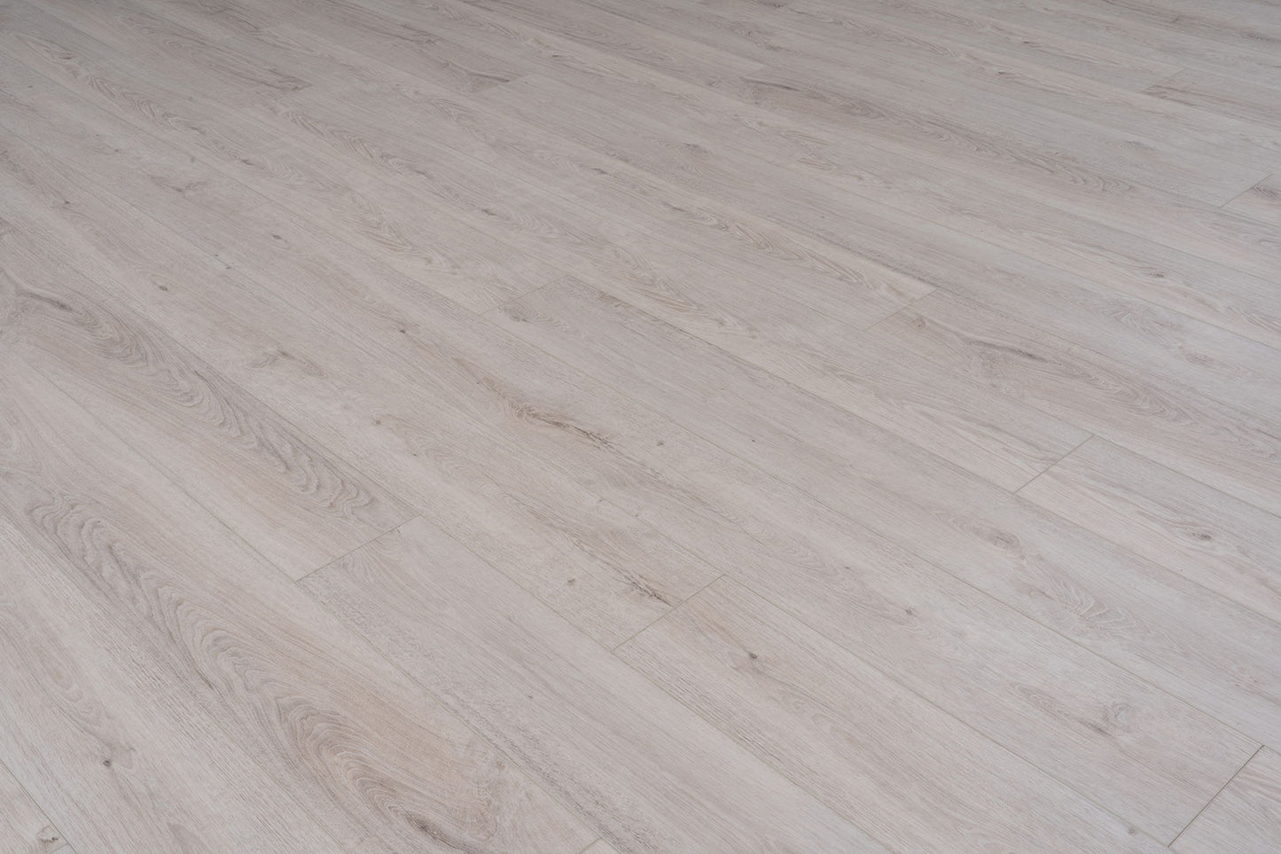 DIAMOND SKY - LVP Flooring - 7.2 in. width