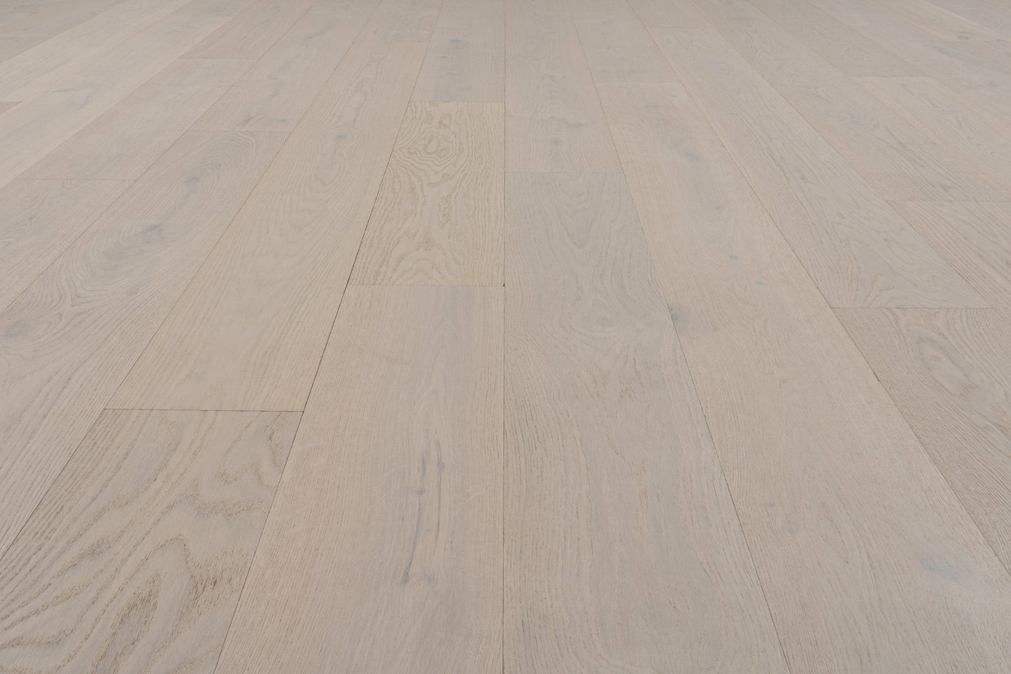 Bella - French Oak - Engineered Flooring - 7.48 in. wide plank