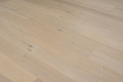 ORO - French Oak - Engineered Flooring - 7.48 in. wide plank