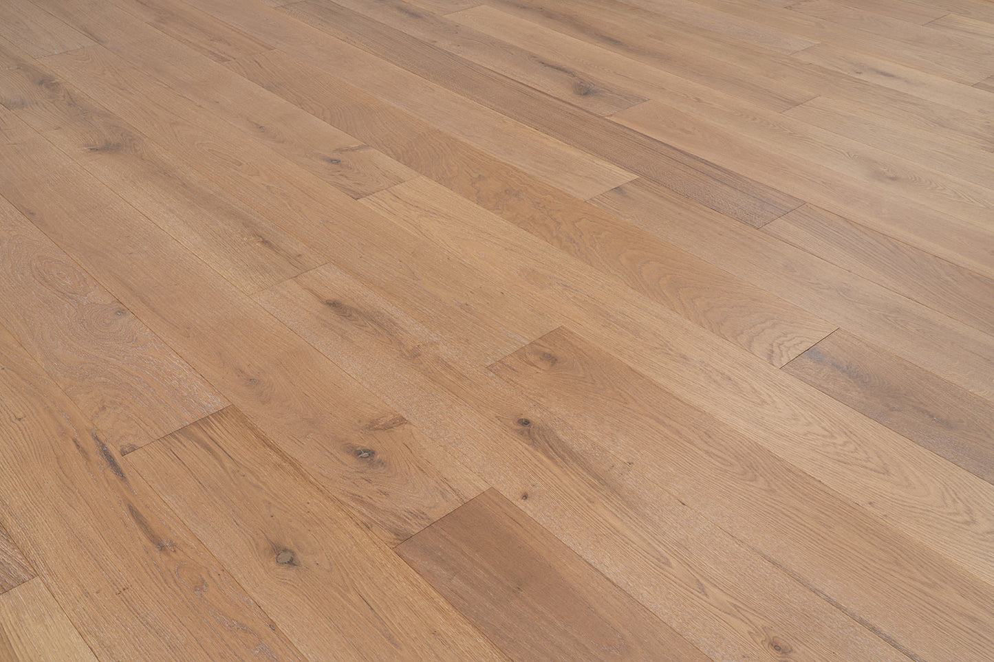 Felice - French Oak - Engineered Flooring - 7.48 in. wide plank