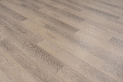 Born Ready - LVP - No Knots