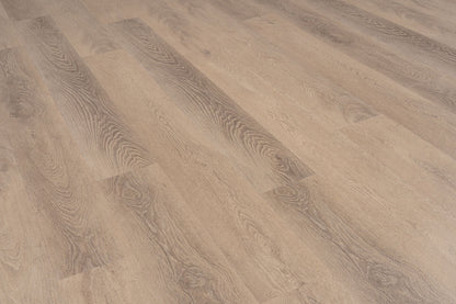 Breathless - Select Grade Clear - No Knots LVP