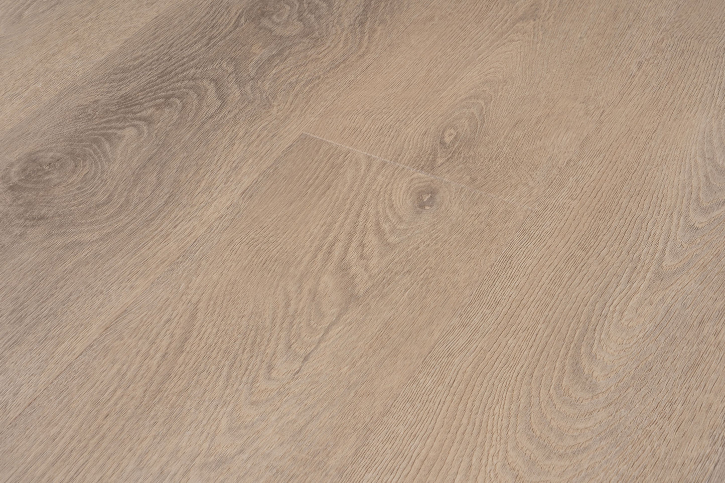 Breathless - Select Grade Clear - No Knots LVP