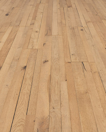 SALERNO - Rustic White Oak - Engineered Flooring - 7.48 in. wide plank