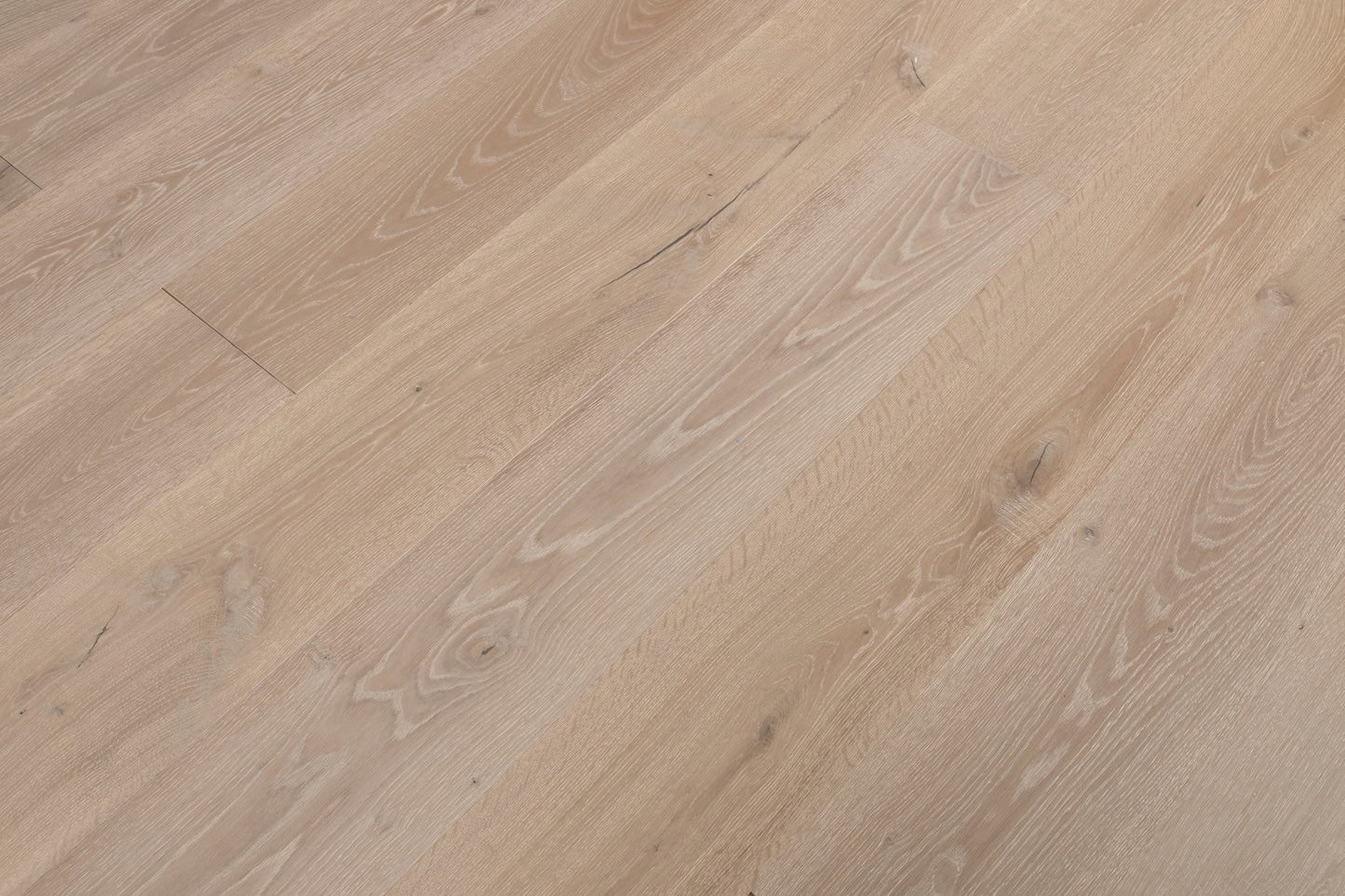 CALI - Sauvignon - European Oak - Engineered Flooring - 9.5 in. wide plank